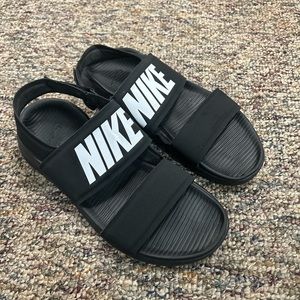 Nike Tanjun Sandals